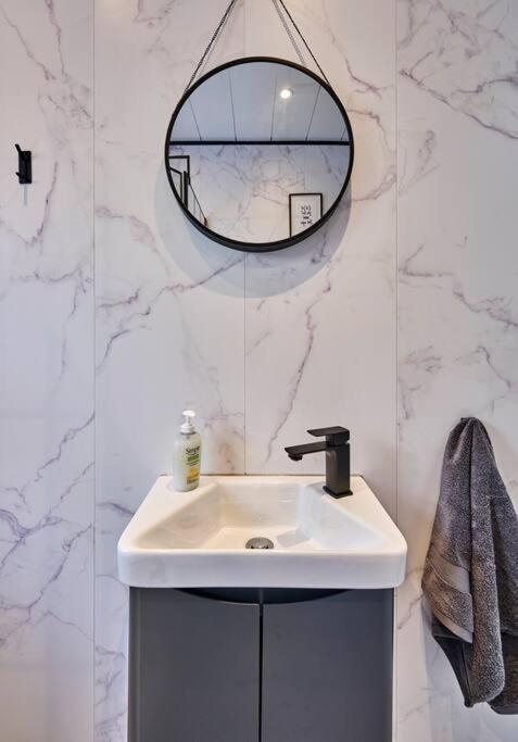 Belfast Luxury Lets - Windsor Townhouseヴィラ エクステリア 写真