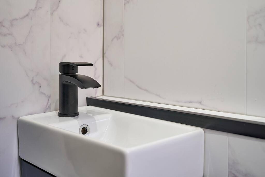 Belfast Luxury Lets - Windsor Townhouseヴィラ エクステリア 写真